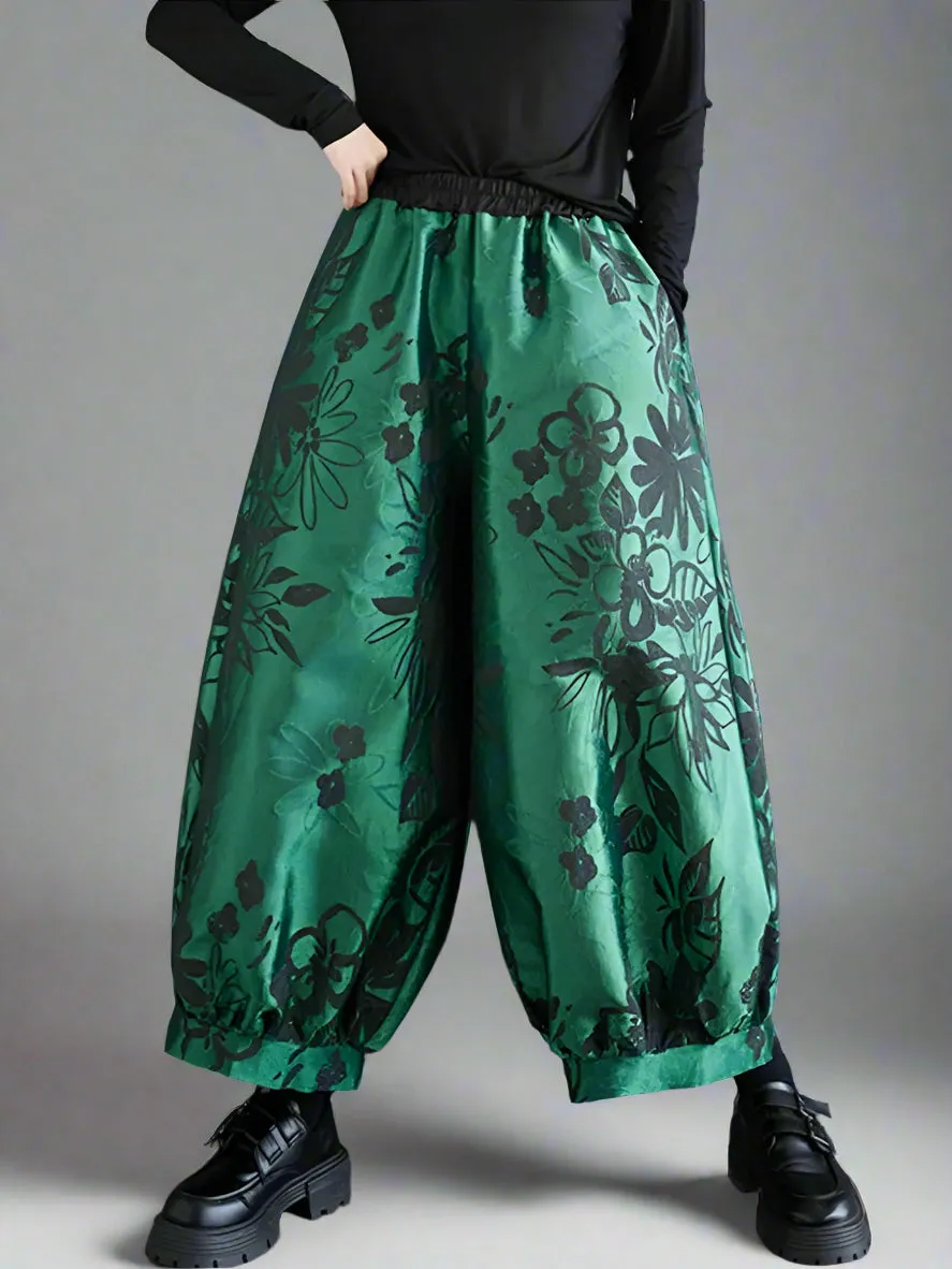 Elegant Floral Lantern Pants in Green with Pocket Detail – Relaxed Fit for Modern Style