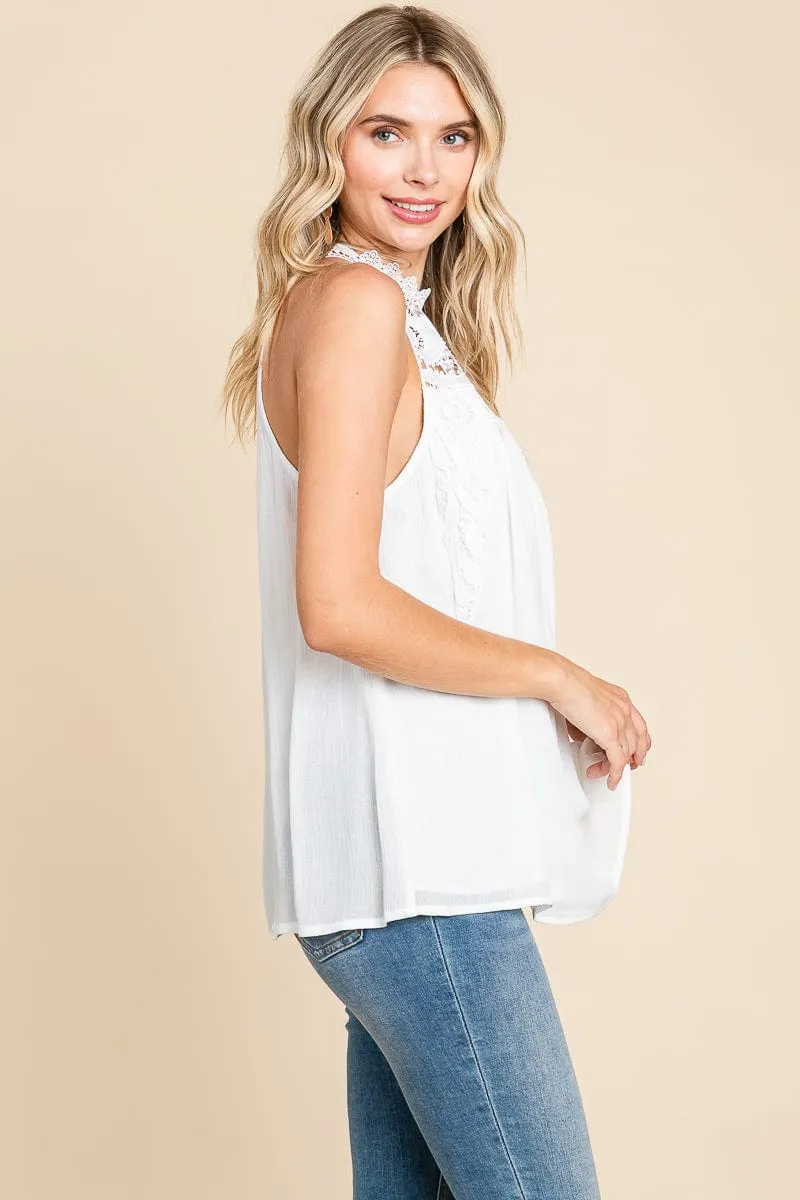 Lace Round Neck Sleeveless Cami Cotton Tops