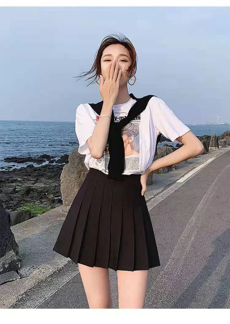 Pleated Women A-Line High Waist Slim-Look Black White Anti-Exposed Summer Skirt