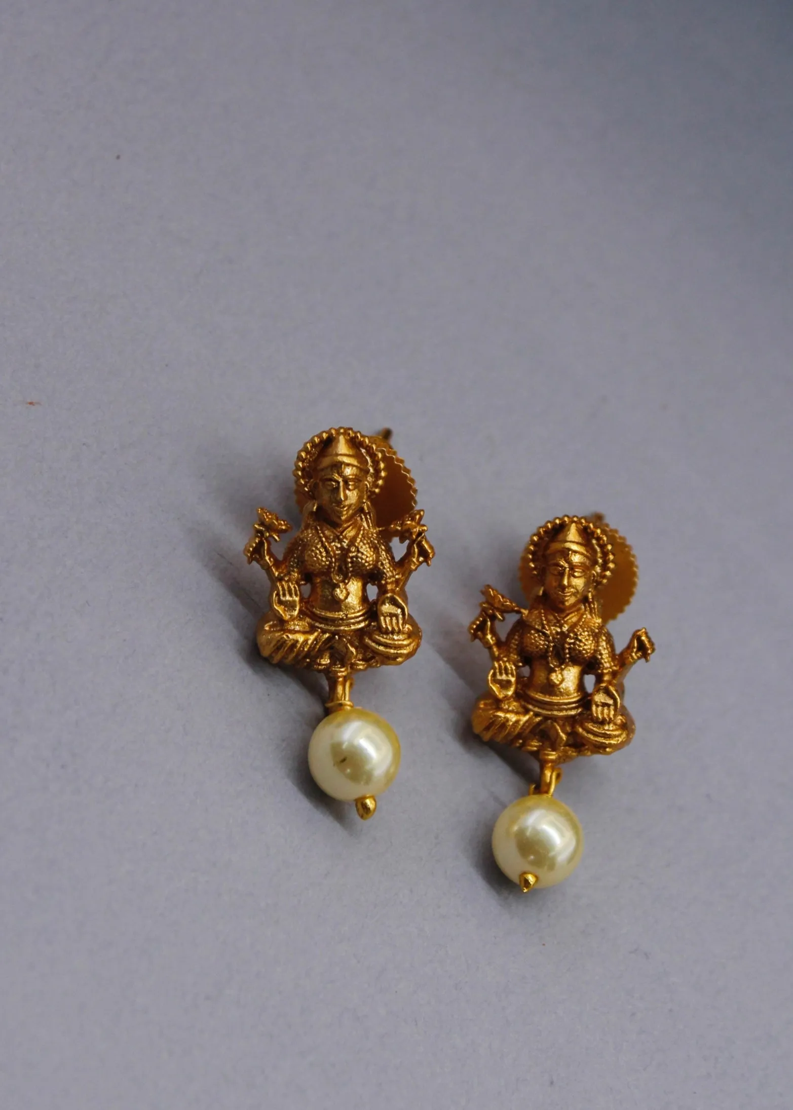 TEMPLE LAXMI WITH PEARL TOPS